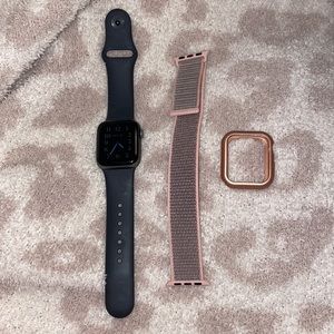 Apple Watch Series 5 40mm - Black